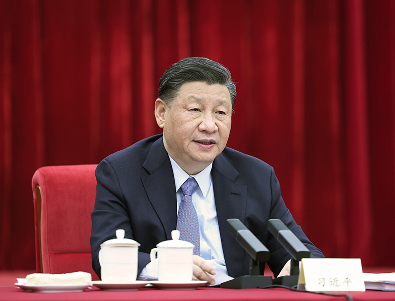 2023年3月6日,习近平总书记看望参加全国政协十四届一次会议的民建、工商联界委员,并参加联组会,听取意见和建议。