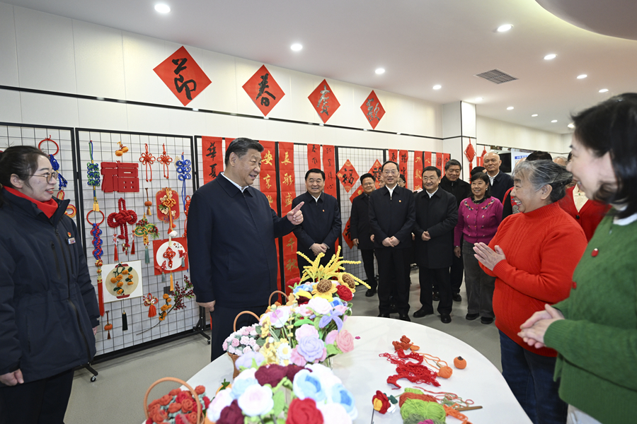 2025年1月23日,习近平总书记在沈阳大东区长安街道长安小区社区党群服务中心考察。