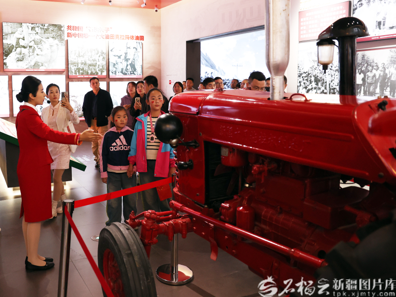 mmexport1759480017541