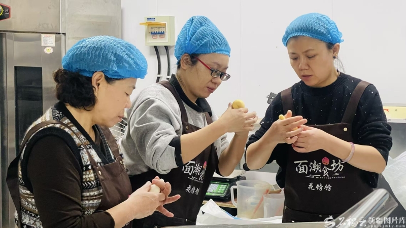 mmexport1776403411924