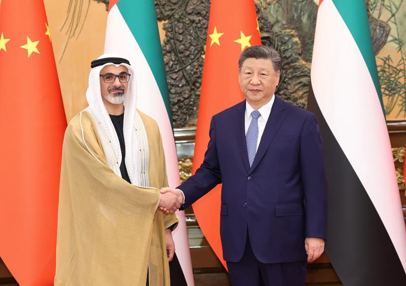 △2026年4月14日，习近平主席在北京人民大会堂会见来华访问的阿联酋阿布扎比王储哈立德。