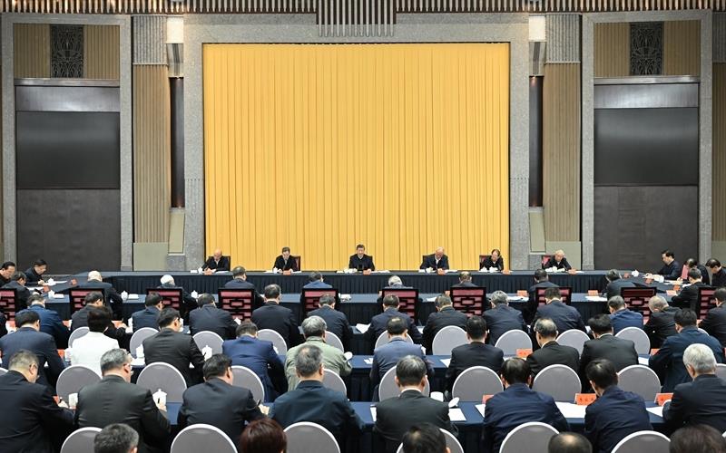 △2026年4月30日,习近平总书记在上海出席加强基础研究座谈会并发表重要讲话。