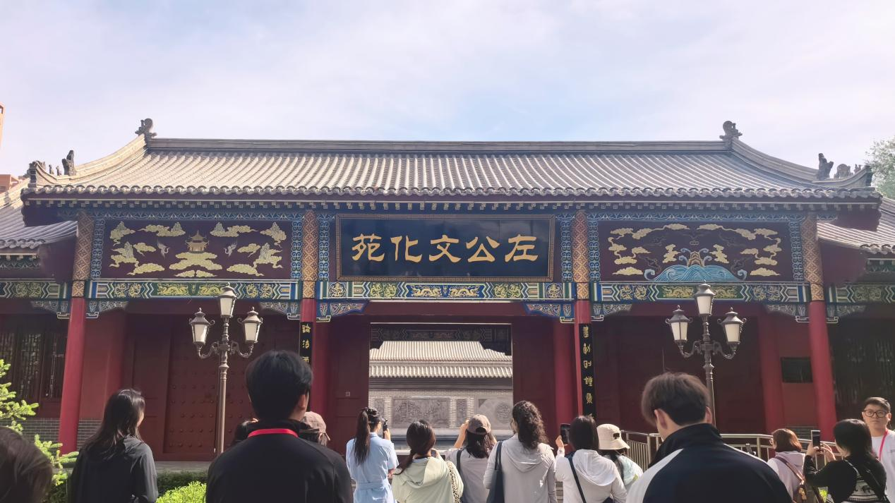 新疆哈密市左公文化苑。张文怡摄